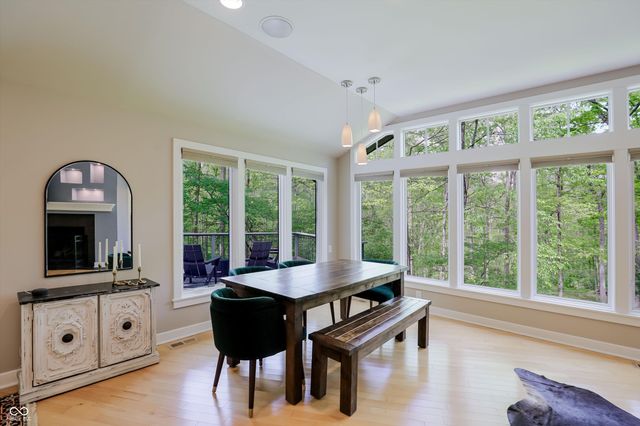 9202 Fanchon Drive, Zionsville, IN 46077