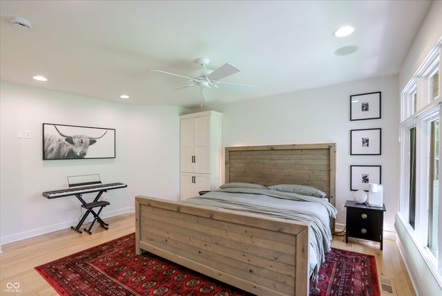 9202 Fanchon Drive, Zionsville, IN 46077