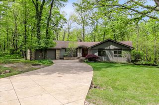 9202 Fanchon Drive, Zionsville, IN 46077