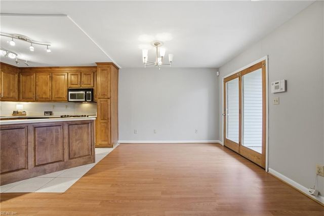 109 Roane Dr Apt C, Hampton, VA 23669