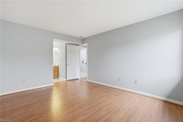 109 Roane Dr Apt C, Hampton, VA 23669