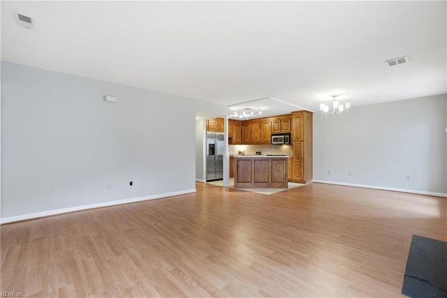 109 Roane Dr Apt C, Hampton, VA 23669