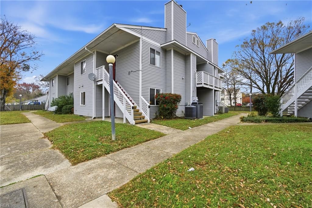 109 Roane Dr Apt C, Hampton, VA 23669