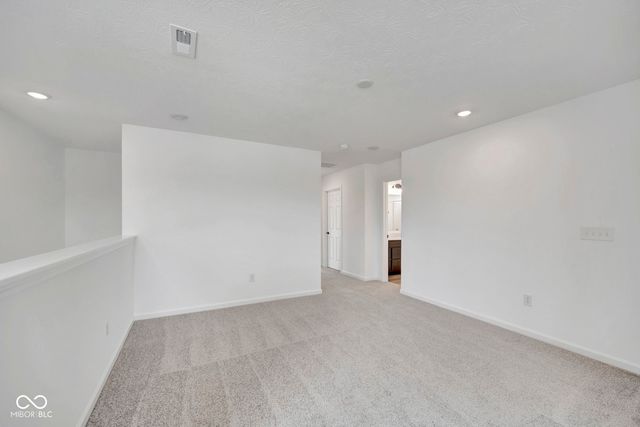 2311 Bear Oak Run, Shelbyville, IN 46176