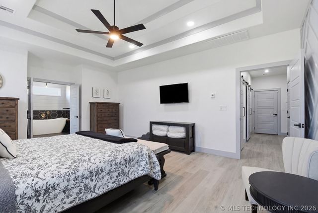 15903 E 106th Street North N, Owasso, OK 74055