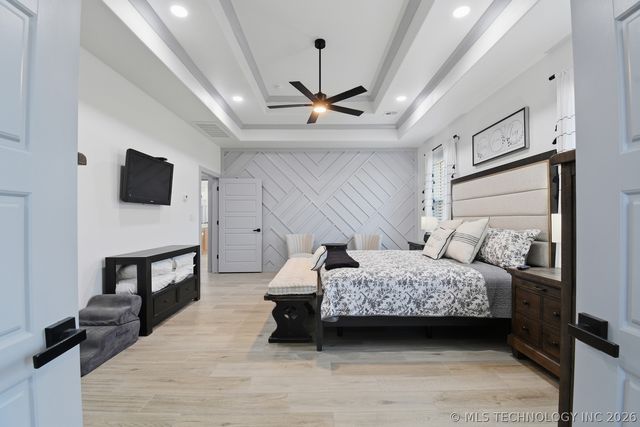 15903 E 106th Street North N, Owasso, OK 74055