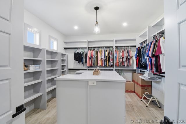 15903 E 106th Street North N, Owasso, OK 74055