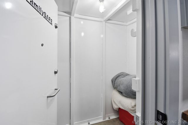 15903 E 106th Street North N, Owasso, OK 74055