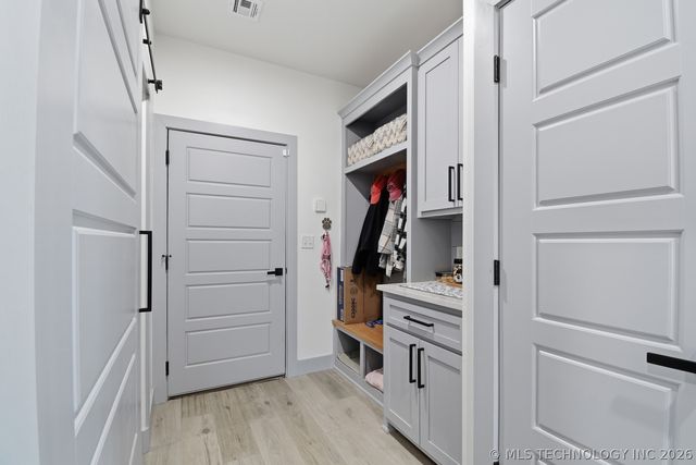 15903 E 106th Street North N, Owasso, OK 74055