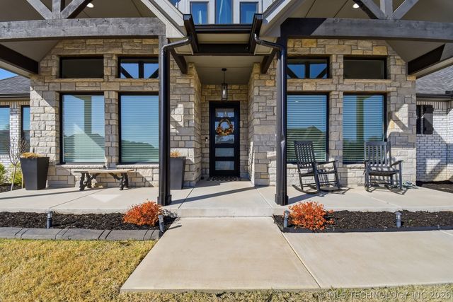 15903 E 106th Street North N, Owasso, OK 74055