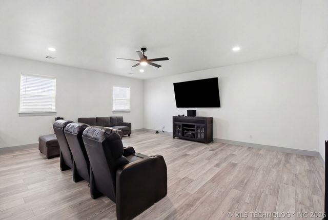 15903 E 106th Street North N, Owasso, OK 74055