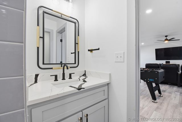 15903 E 106th Street North N, Owasso, OK 74055