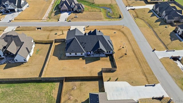 15903 E 106th Street North N, Owasso, OK 74055