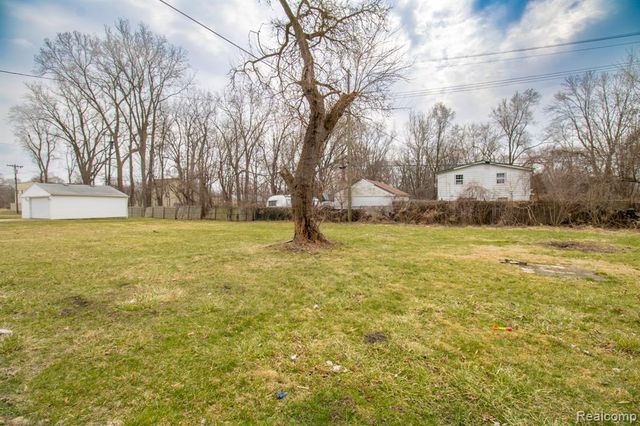 35799 Park Place, Romulus, MI 48174