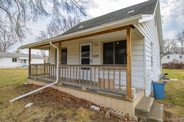 35799 Park Place, Romulus, MI 48174