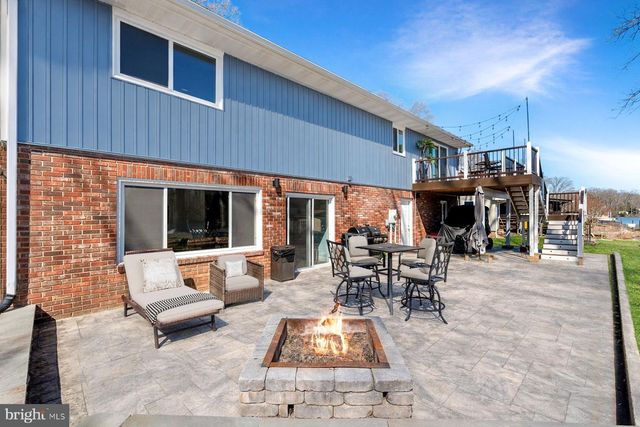 819 ELM DR, West River, MD 20778