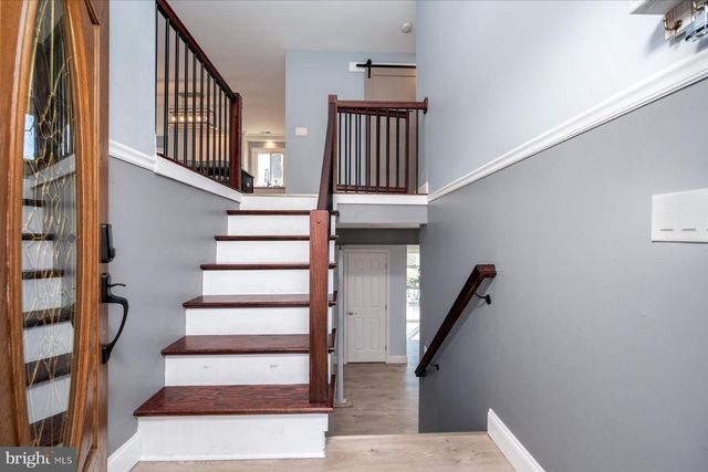 819 ELM DR, West River, MD 20778