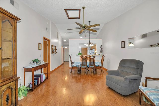 2416 SE 18TH CIRCLE, Ocala, FL 34471