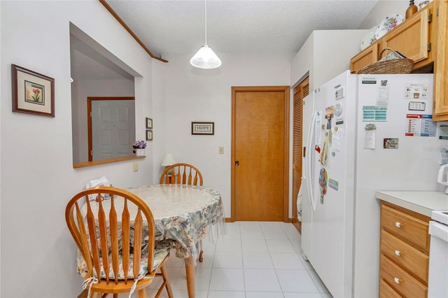 2416 SE 18TH CIRCLE, Ocala, FL 34471