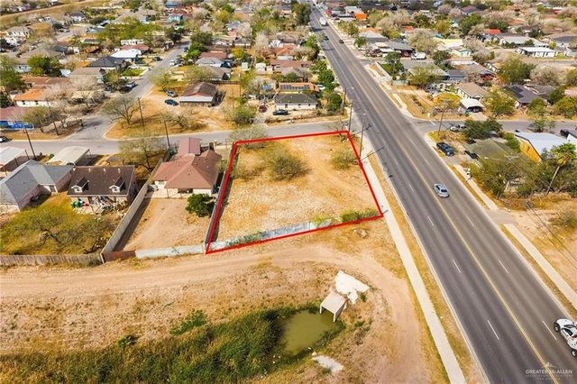 7405 S Saint Marie Drive, Pharr, TX 78577