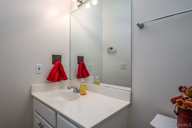 509 Glenmede Lane, Montgomery, AL 36117