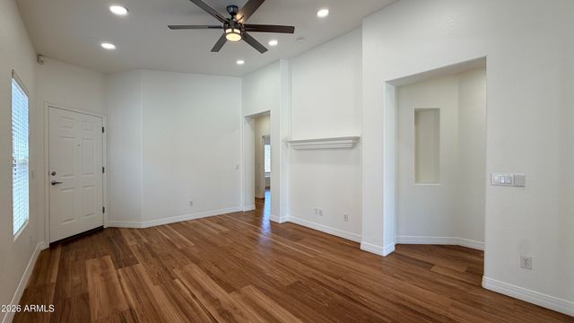 3 S Laveen Place, Chandler, AZ 85226