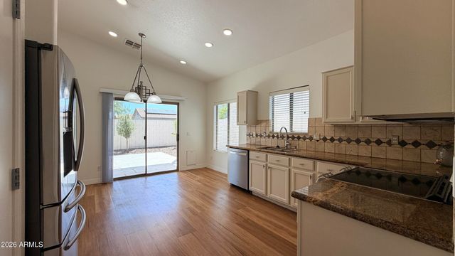 3 S Laveen Place, Chandler, AZ 85226