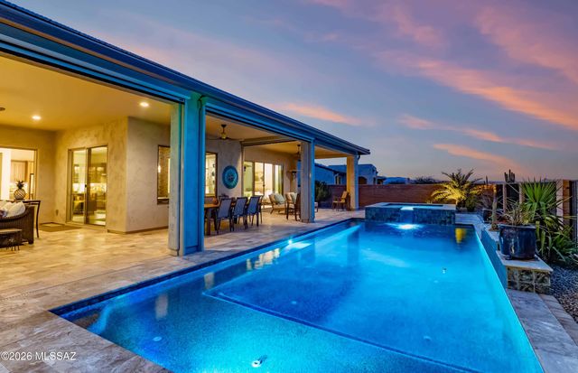 2459 E Copper Valley Way, Green Valley, AZ 85614