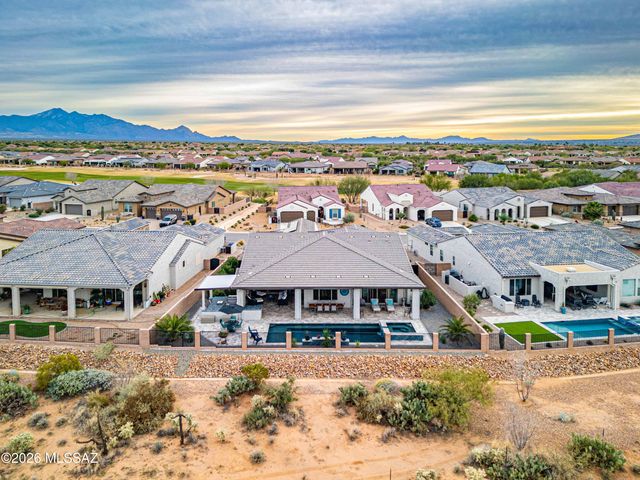 2459 E Copper Valley Way, Green Valley, AZ 85614