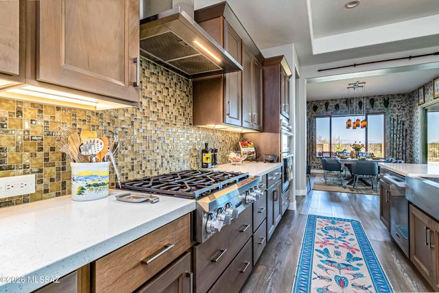 2459 E Copper Valley Way, Green Valley, AZ 85614