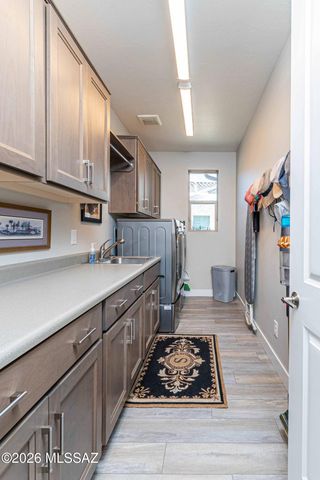 2459 E Copper Valley Way, Green Valley, AZ 85614