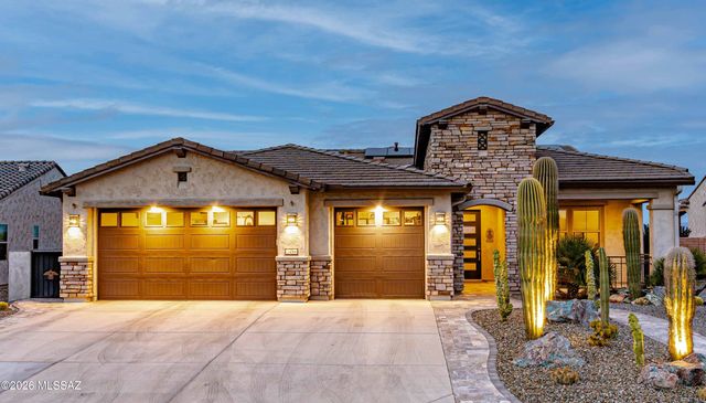 2459 E Copper Valley Way, Green Valley, AZ 85614