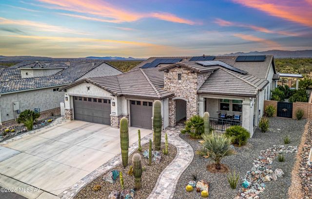 2459 E Copper Valley Way, Green Valley, AZ 85614