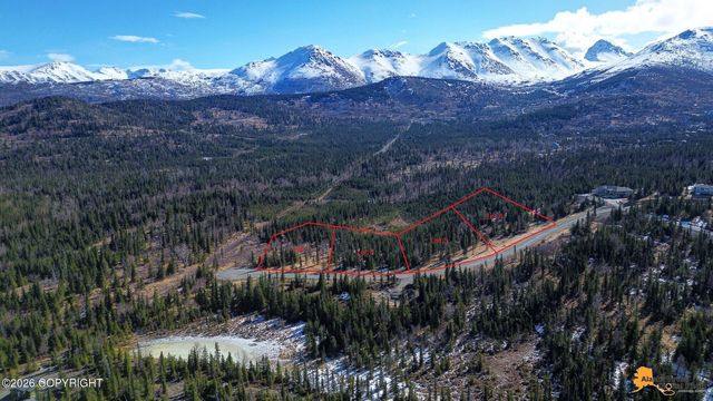 L5 B5 Mountain Air Drive, Anchorage, AK 99516