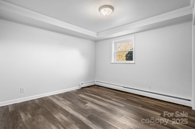 313 17th Street NW, Hickory, NC 28601