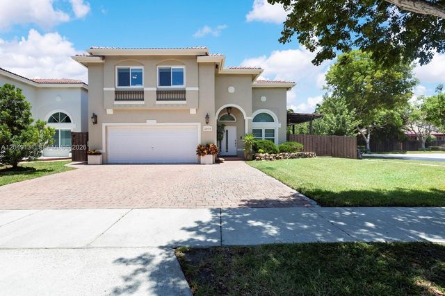11035 NW 47th Ln, Doral, FL 33178