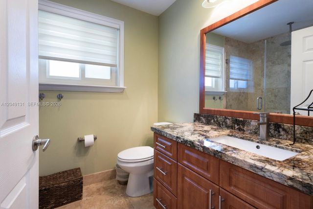 11035 NW 47th Ln, Doral, FL 33178
