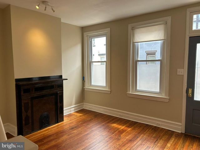 1808 N MUTTER ST, Philadelphia, PA 19122