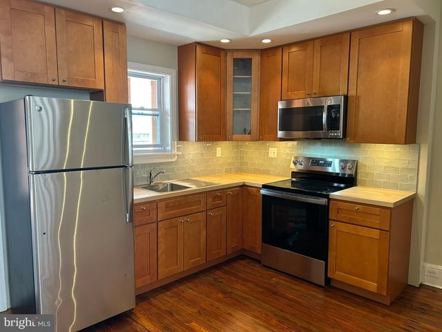 1808 N MUTTER ST, Philadelphia, PA 19122