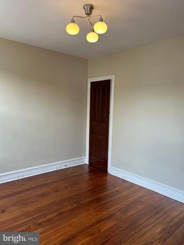 1808 N MUTTER ST, Philadelphia, PA 19122