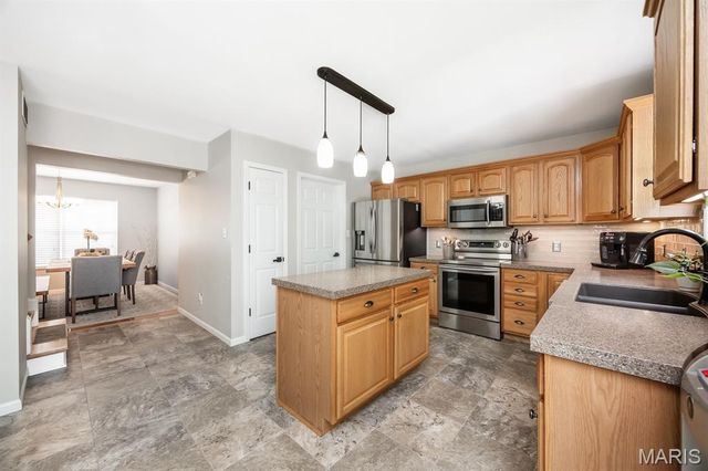548 N August Street, Mascoutah, IL 62258