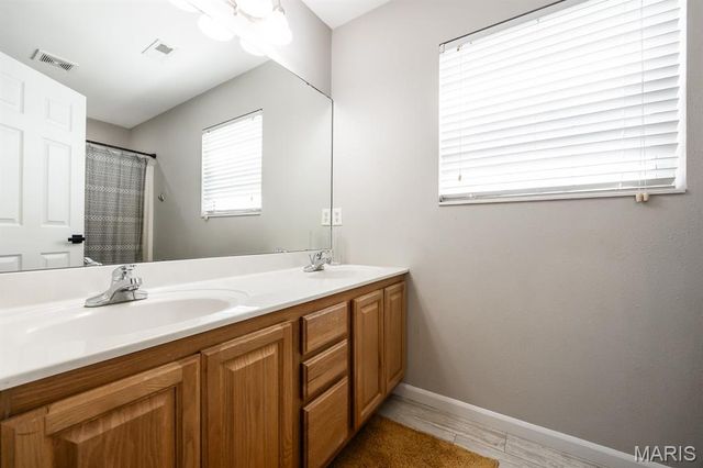 548 N August Street, Mascoutah, IL 62258