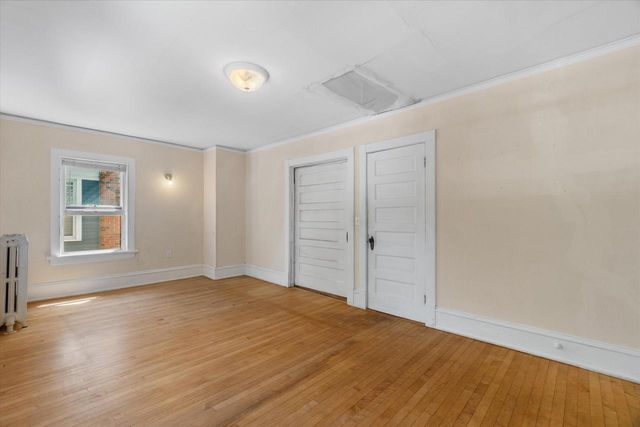2963 N Prospect AVENUE, Milwaukee, WI 53211
