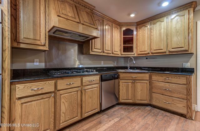 2323 Middlecoff Drive, Gulfport, MS 39507