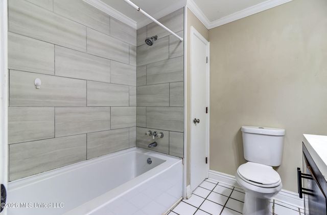 2323 Middlecoff Drive, Gulfport, MS 39507