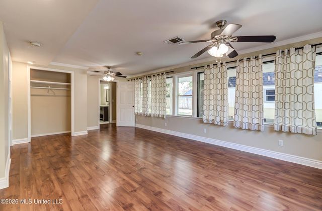 2323 Middlecoff Drive, Gulfport, MS 39507
