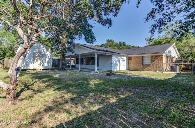 2323 Middlecoff Drive, Gulfport, MS 39507