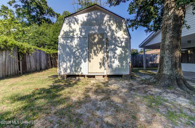 2323 Middlecoff Drive, Gulfport, MS 39507