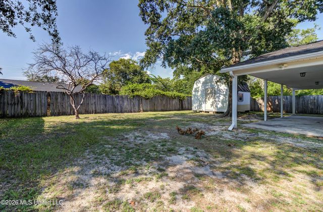 2323 Middlecoff Drive, Gulfport, MS 39507