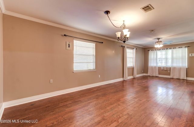 2323 Middlecoff Drive, Gulfport, MS 39507